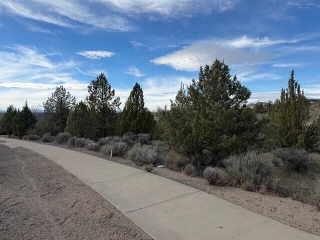 Property Photo:  SE Yarrow Avenue 67/68  OR 97741 