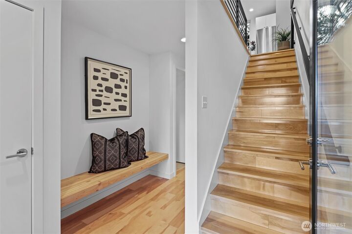 Property Photo:  3609 N Whitman Ave  WA 98103 