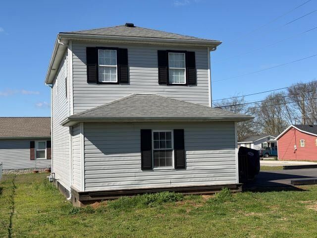 Property Photo: 1014 Lewis Avenue KY 42101