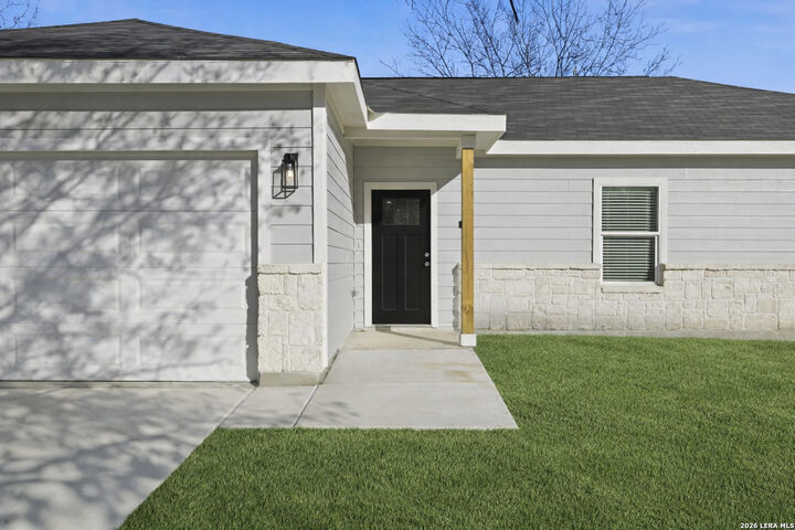 Property Photo:  7126 Grand Valley  TX 78242 