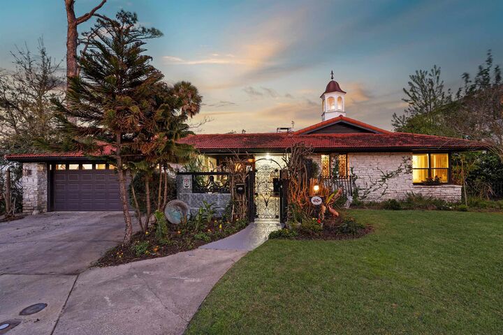 Property Photo:  71 Water St  FL 32084 