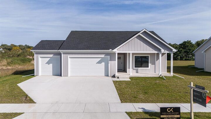 Property Photo: 3822 N Woodbury Lane WI 53545