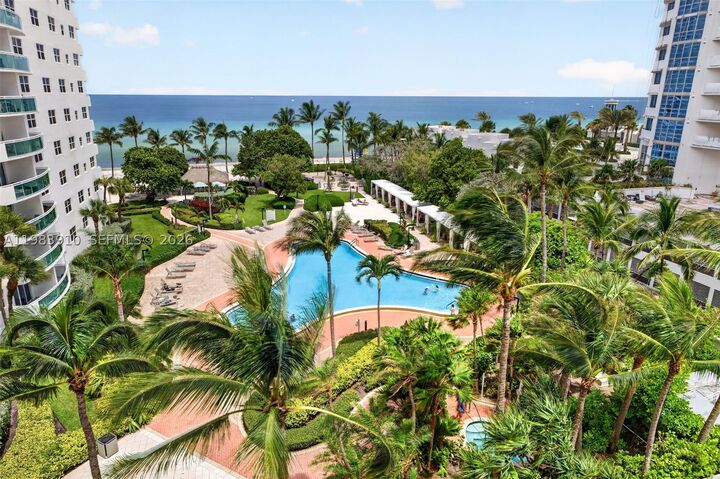 Property Photo: 3001 S Ocean Dr 625 FL 33019