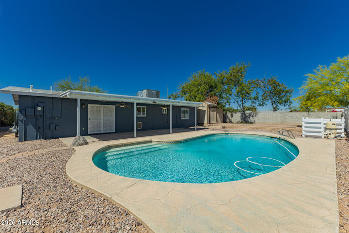 Property Photo:  1409 N Oleander Street  AZ 85288 