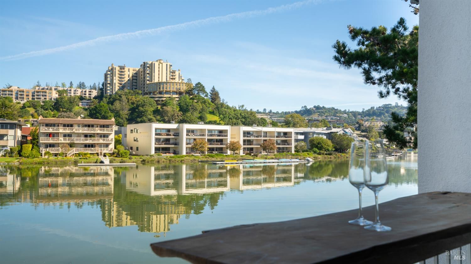 Property Photo:  623 Larkspur Plaza Drive  CA 94939 