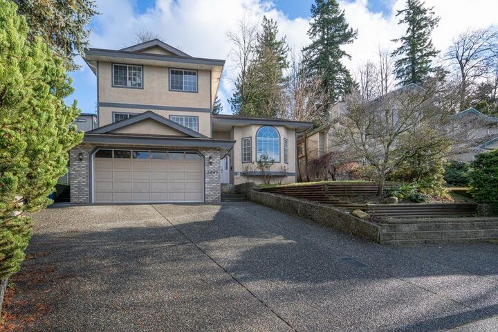 Property Photo: 2840 Pacific Place BC V2T 4X8