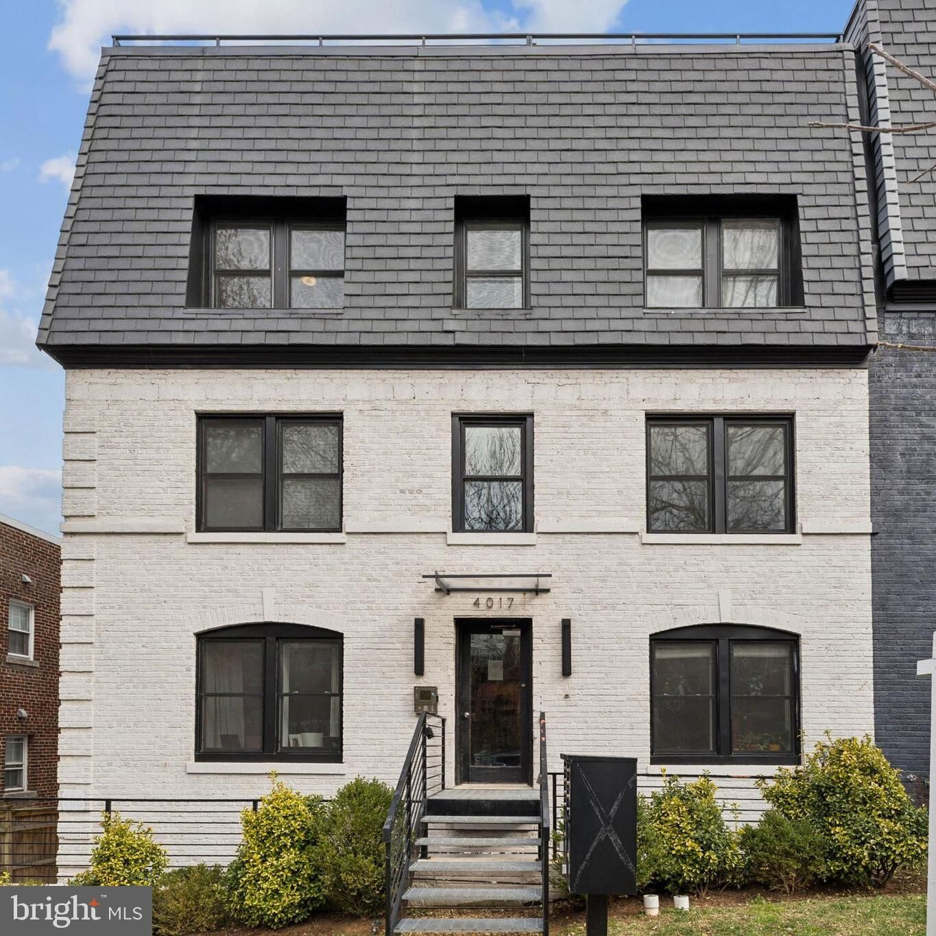 Property Photo: 4017 Davis Place NW 7 DC 20007