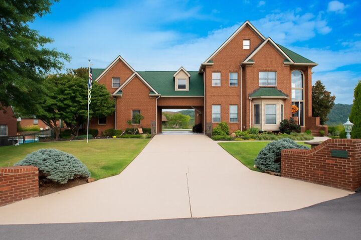 Property Photo:  105 Mountainview Court  KY 41501 