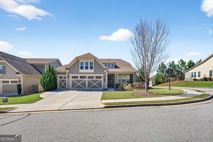 Property Photo:  112 Mulberry Court  GA 30269 