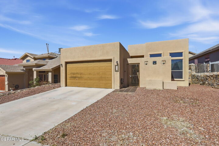 Property Photo:  253 Barnsworth Court  TX 79932 