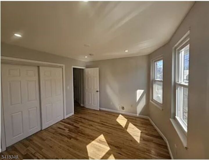 Property Photo:  437 Elm St 3R  NJ 07032 