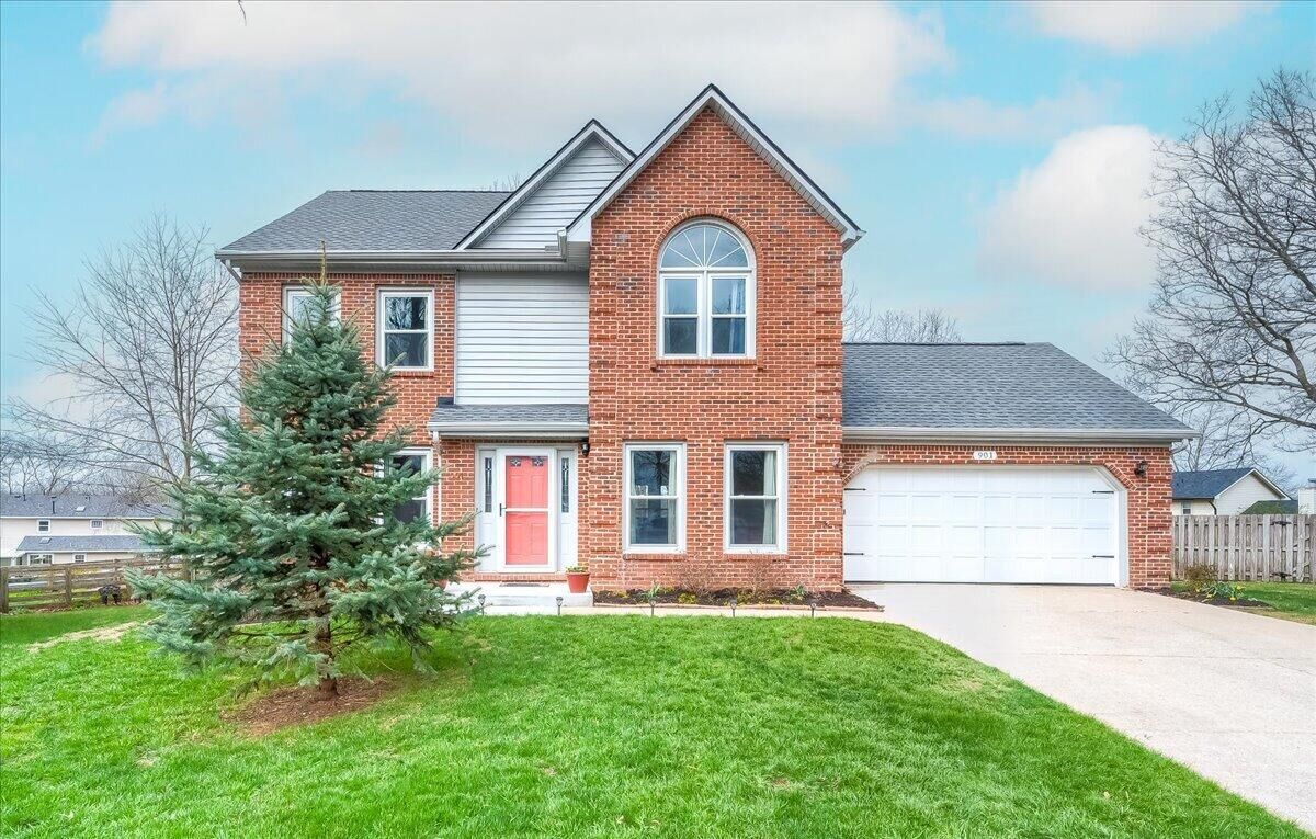 Property Photo:  901 Woodglen Court  KY 40515 