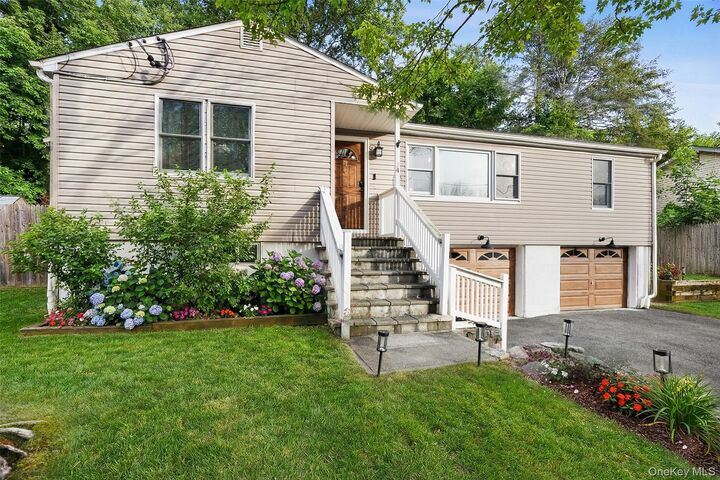 Property Photo:  24 Homestead Drive  NY 10512 