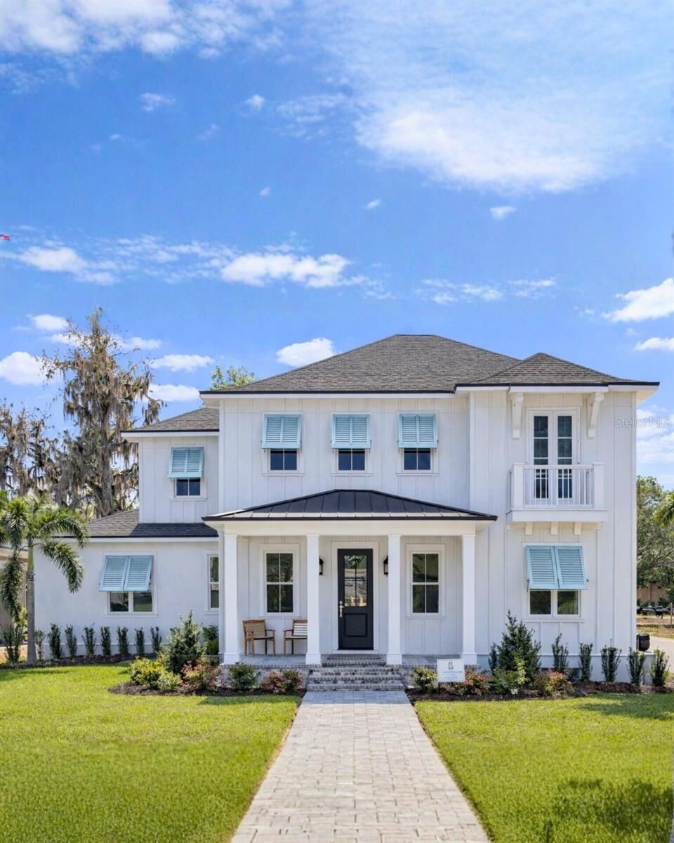 Property Photo:  511 Briley Avenue  FL 34760 