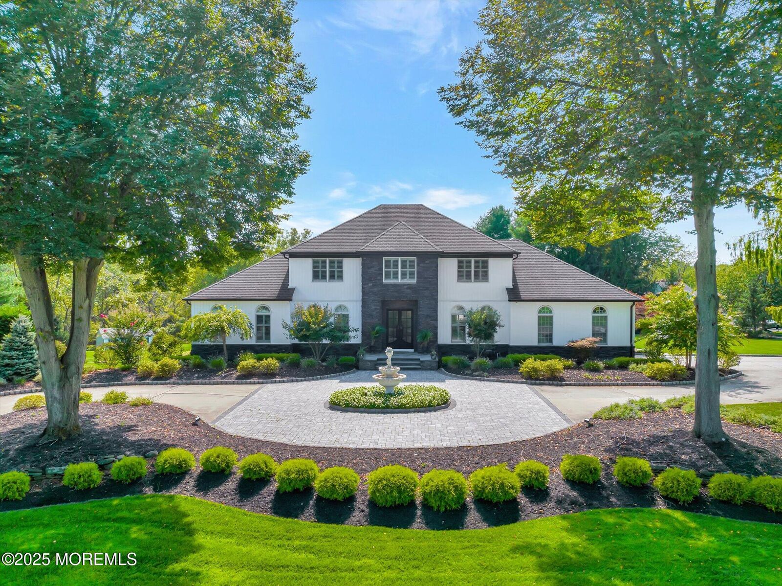 Property Photo:  4 Gaitway Drive  NJ 07722 
