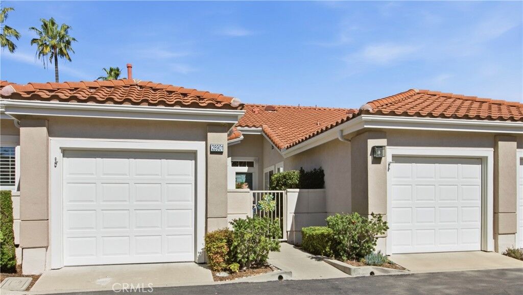 Property Photo: 28901 Paseo Sabatini CA 92692