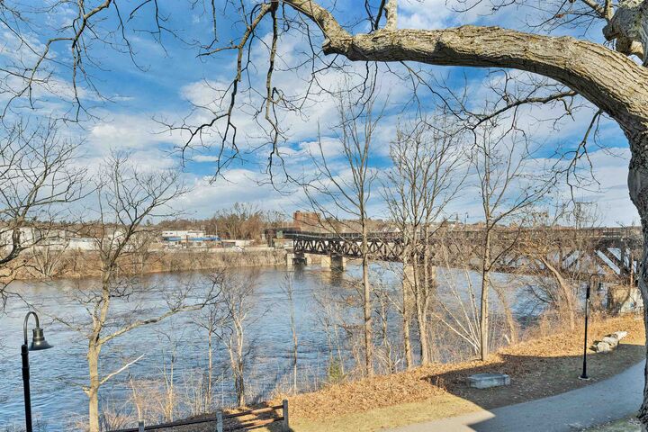 Property Photo: 117 Riverwalk Way NH 03101