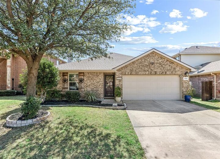 Property Photo:  11816 Cape Cod Springs Drive  TX 75036 