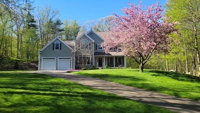 Property Photo: 11 Sholan Circle MA 01451