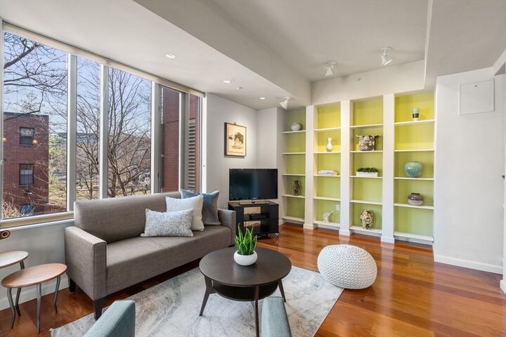 Property Photo:  23 Bradford St 201  MA 02118 