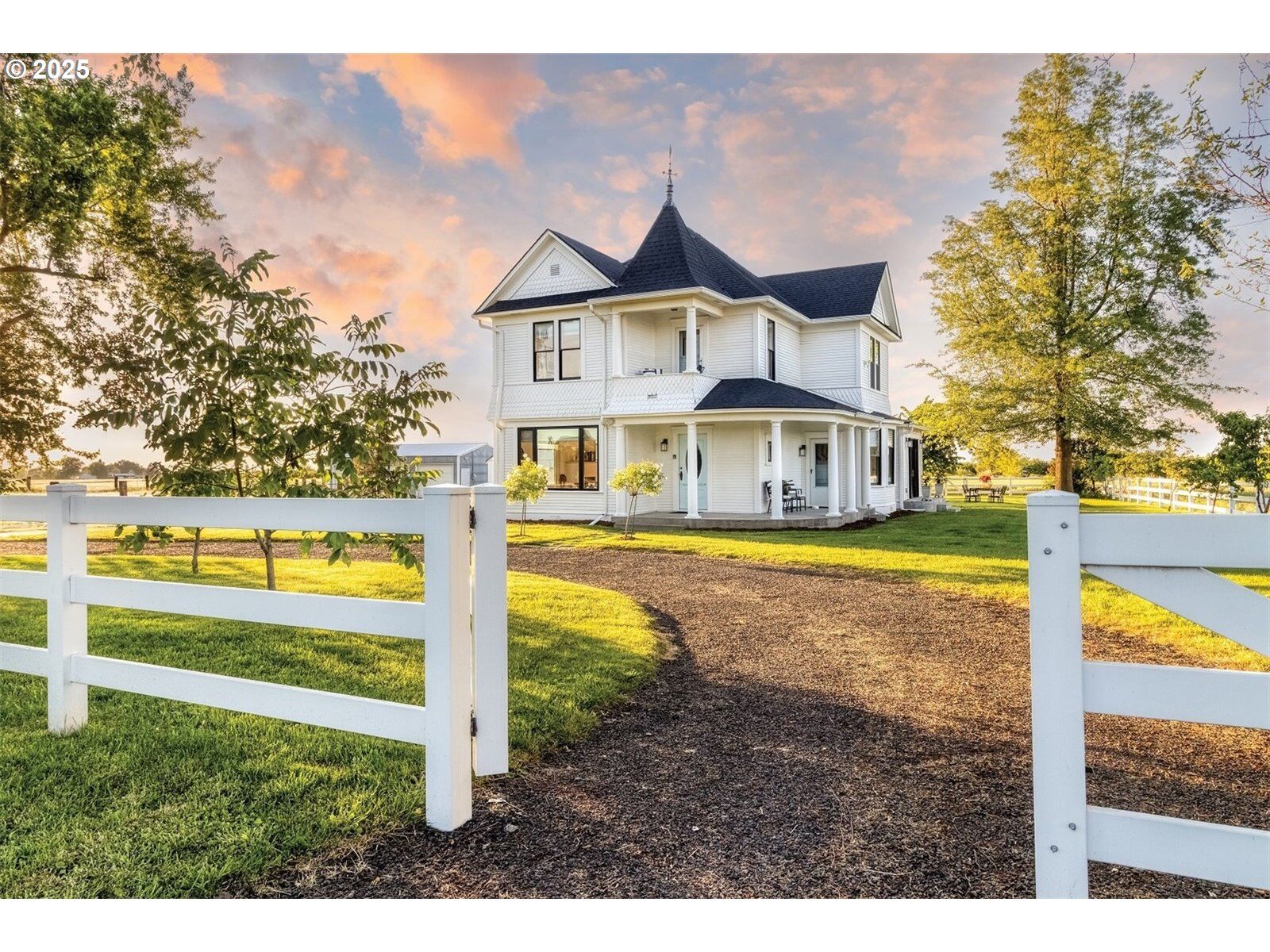 Property Photo:  53139 Appleton Rd  OR 97862 