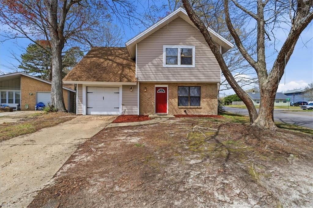 Property Photo:  4041 Foxwood Dr  VA 23462 