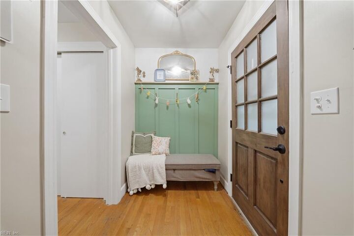 Property Photo:  1301 Old Somerton Rd  VA 23434 