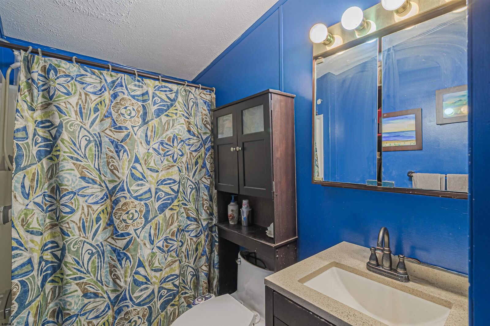 Property Photo:  208 Claudette  NJ 08234 