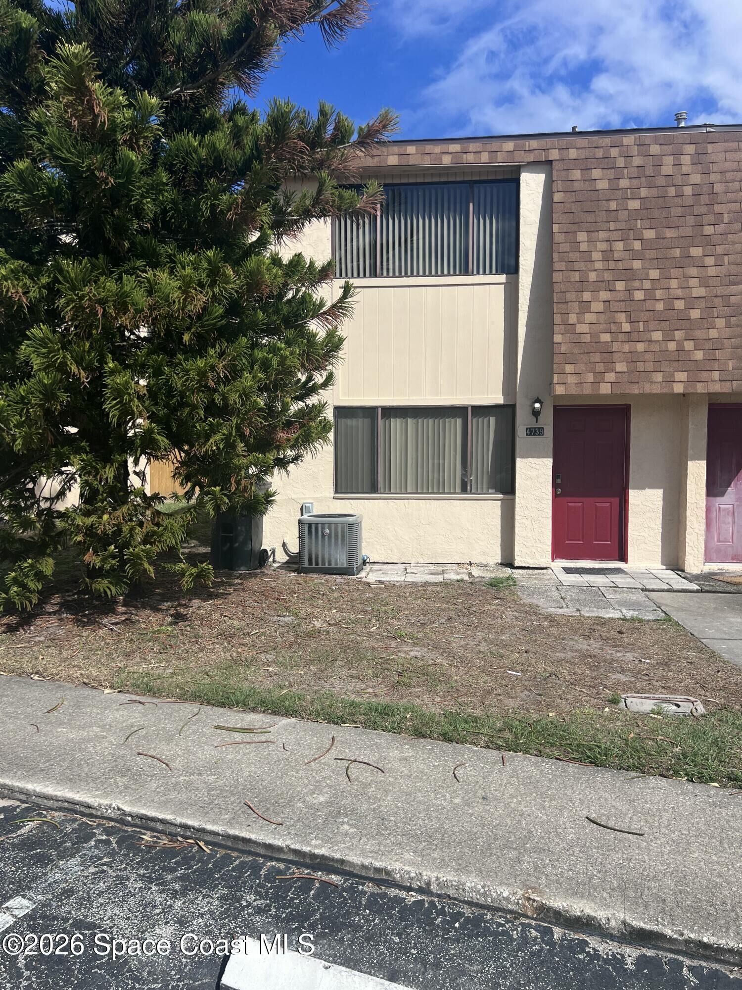 Property Photo:  4739 Sisson Road  FL 32780 