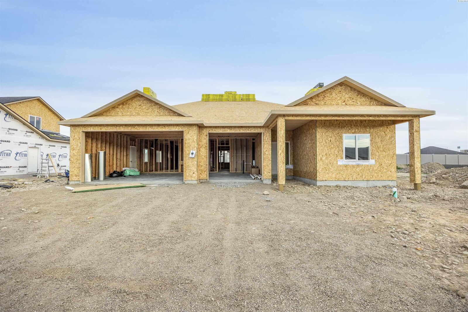 Property Photo: 211 Packer St WA 99350