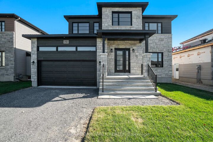 619 Geneva Crescent — photo 1