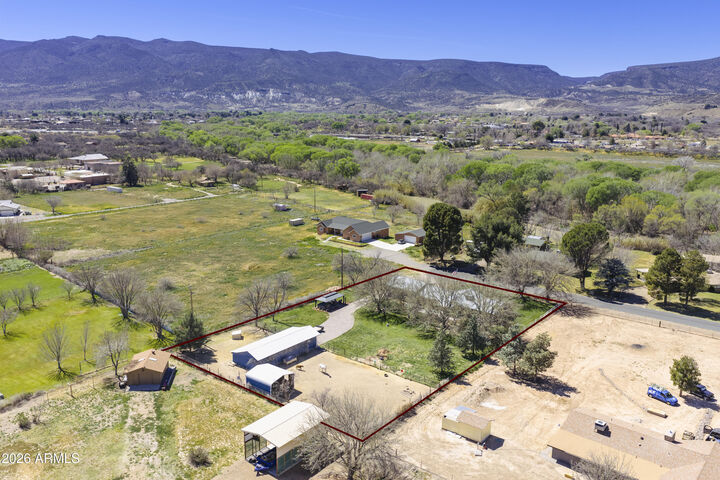 Property Photo: 853 S Sgt Woodall Drive AZ 86322