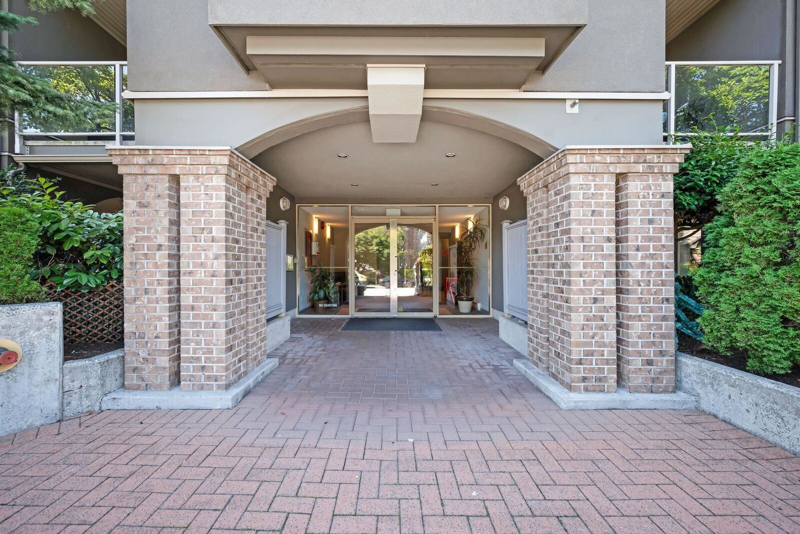 Property Photo: 2360 Wilson Avenue 301 BC V3C 1Z6