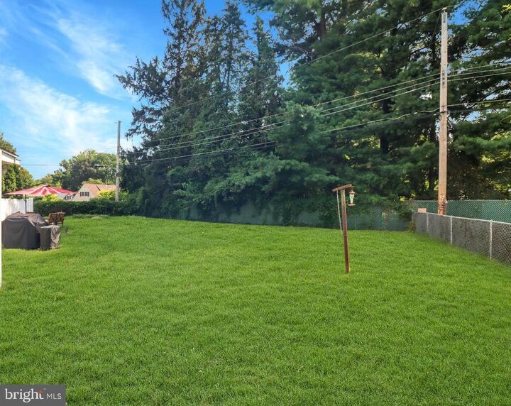 Property Photo: 120 Vermont Lane PA 19054