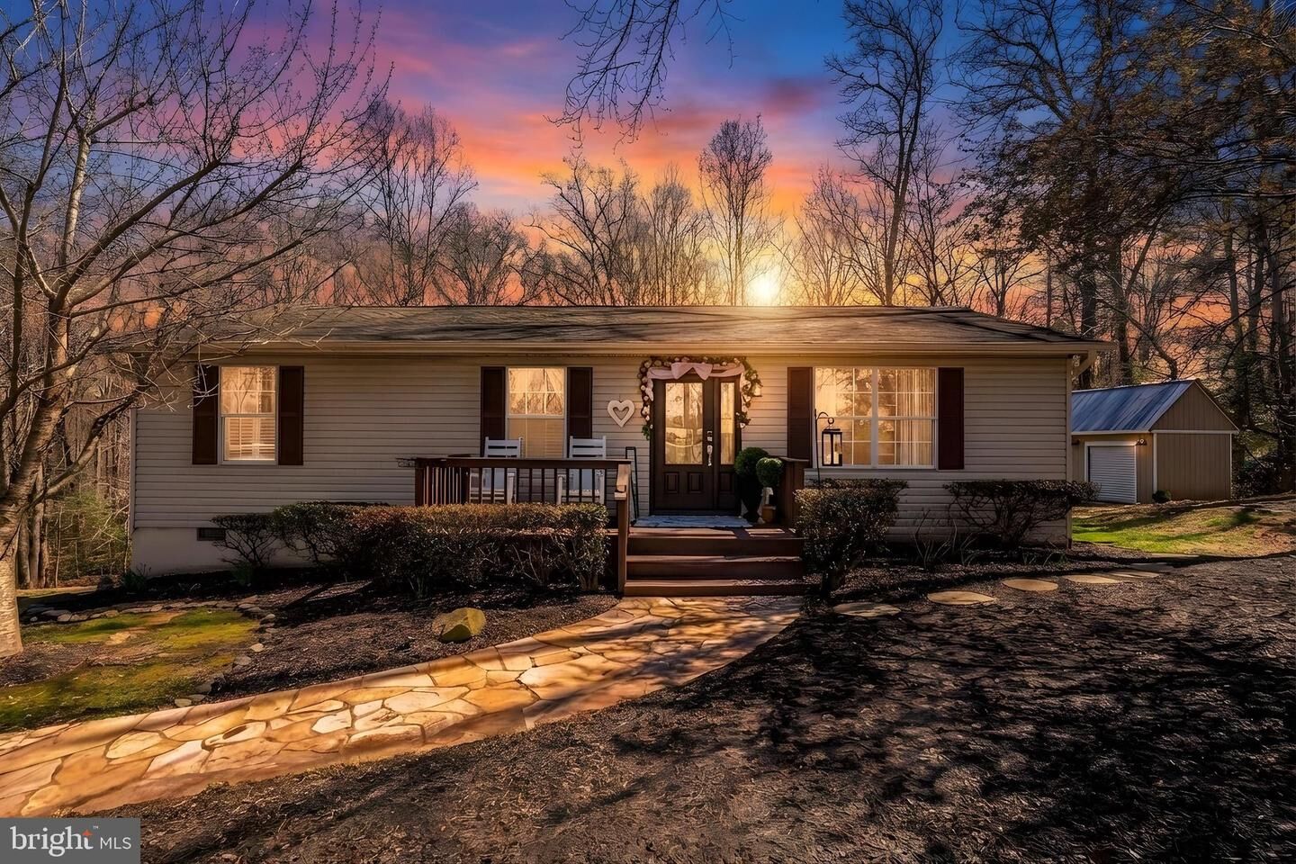 Property Photo: 8585 Short Street VA 20112