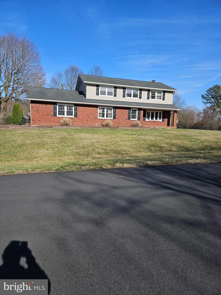 Property Photo: 503 Coach Drive DE 19701