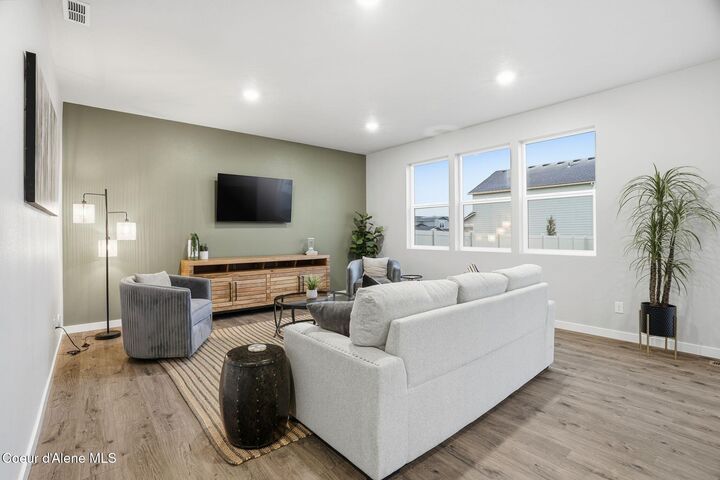 Property Photo:  4530 E Culpeo Ave  ID 83854 