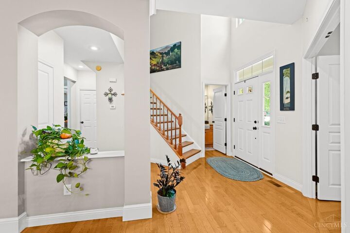 Property Photo:  6250 Avebury Court  OH 45152 