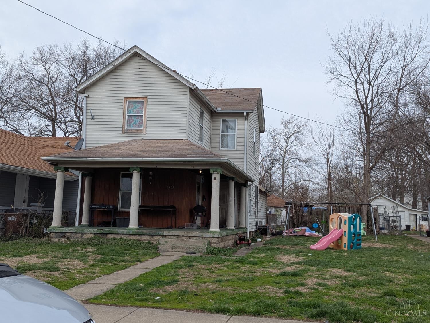 Property Photo:  1709 Columbia Avenue  OH 45042 