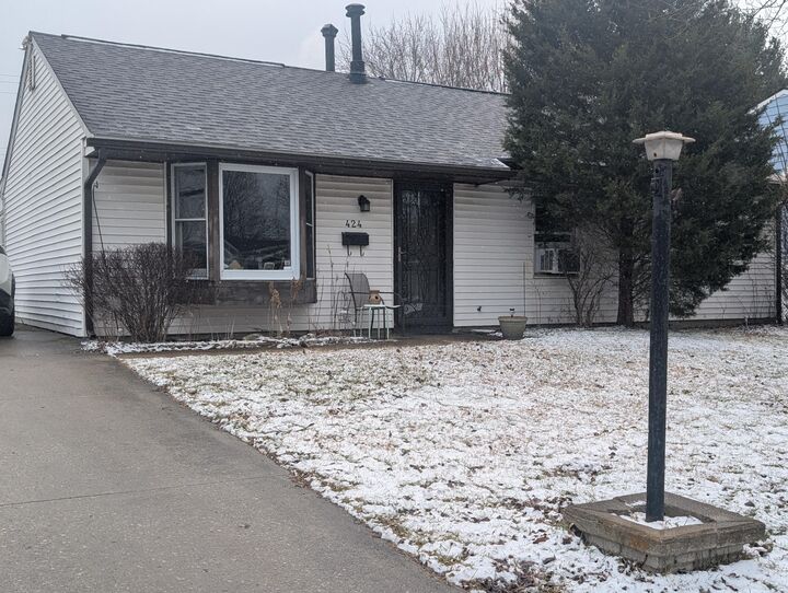 Property Photo:  424 Lincolnshire Road  OH 43230 