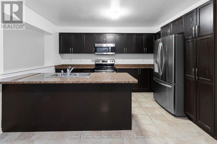 Photo de la propriété:  1035 Victoria Road South 107  ON N1L 0H5 