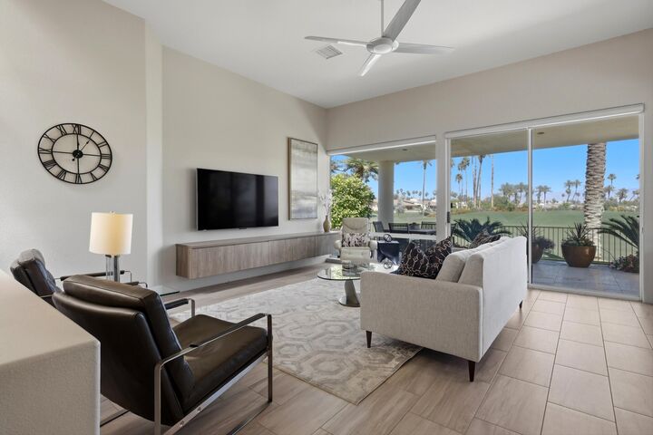 Property Photo:  75582 Vista Del Rey  CA 92210 