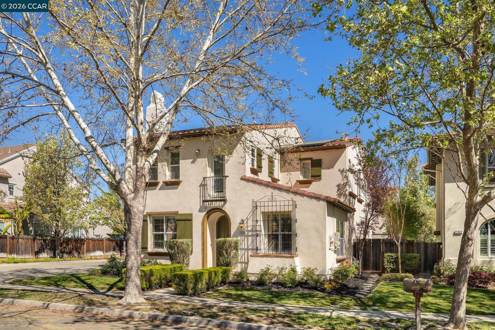 Property Photo: 2359 Magnolia Bridge Dr CA 94582