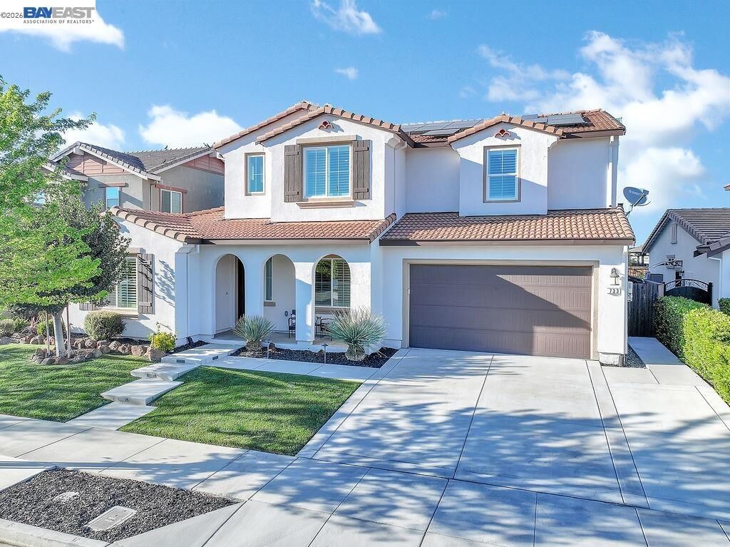 Property Photo: 733 Jennifer St CA 94513