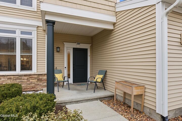 Property Photo: 309 Lois Lane NY 12304