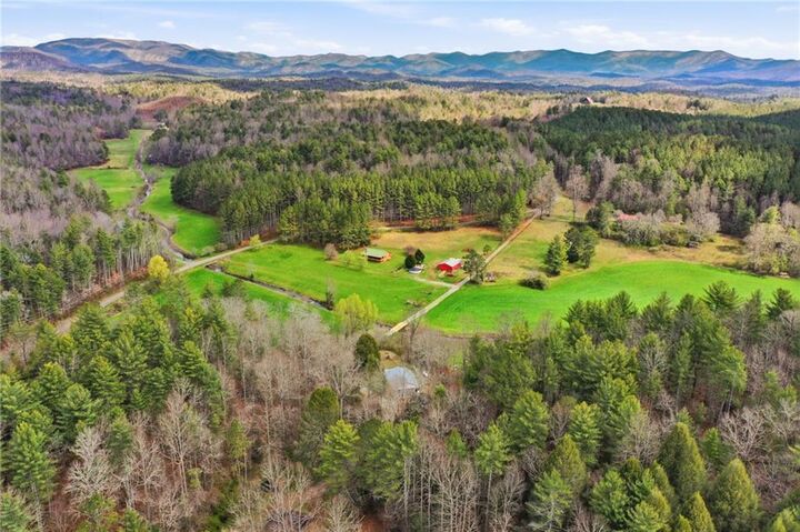 Property Photo:  229 Seth Hyatt Road  GA 30540 