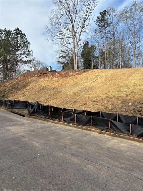 Property Photo:  9448 Woodlawn Drive  GA 30135 