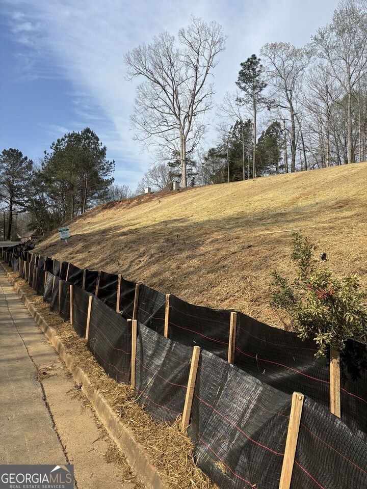 Property Photo:  9448 Woodlawn Drive  GA 30135 