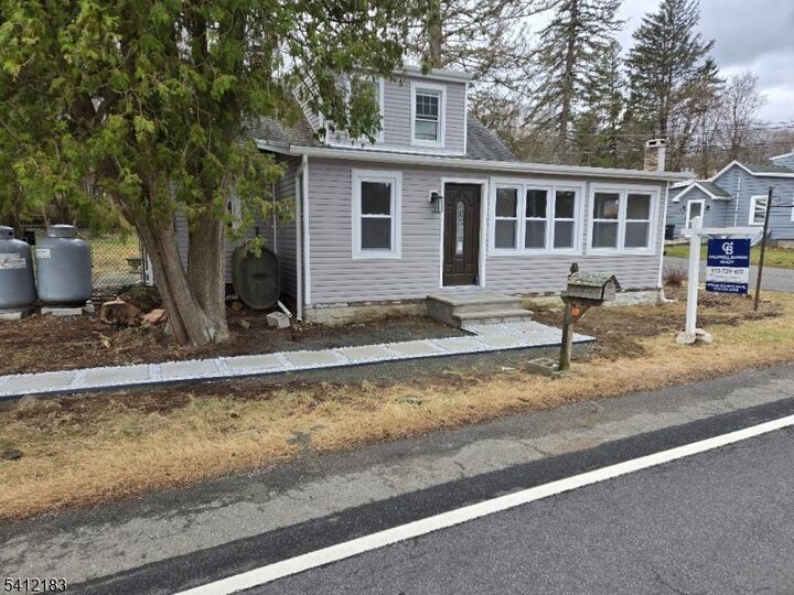 Property Photo: 728 Glen Rd NJ 07871
