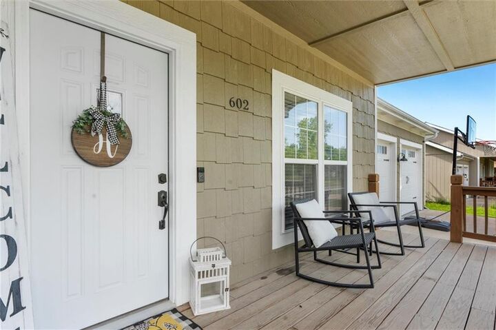 Property Photo:  602 W Haven Drive  MO 64085 